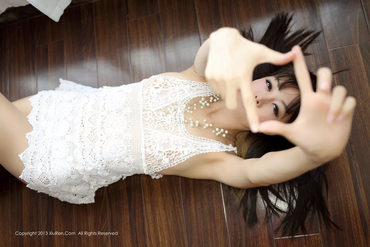 图片[20]-[XiuRen秀人网]第001期Viki写真-秀人资源网