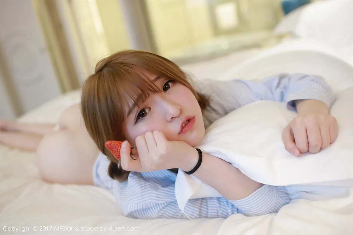 图片[3]-[MFStar模范学院]第096期伊小七写真-秀人资源网