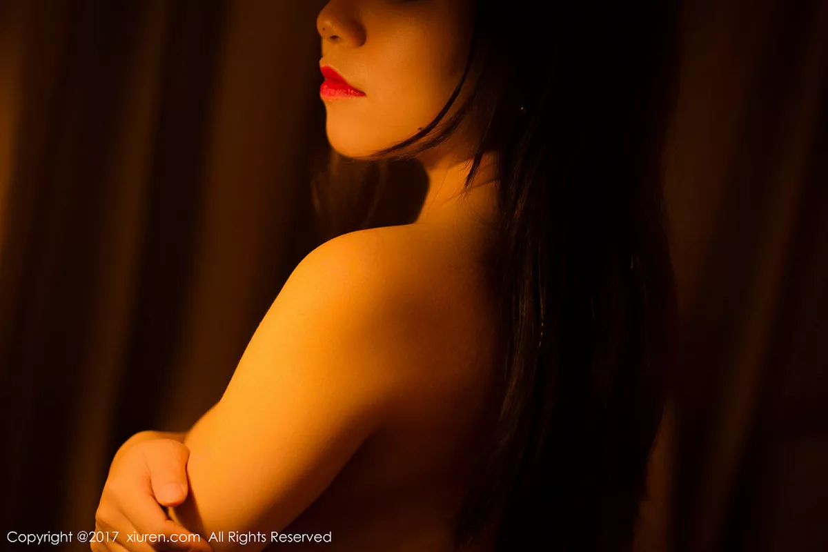 图片[13]-[XiuRen秀人网]第823期吃白菜的vi菜菜写真-秀人资源网