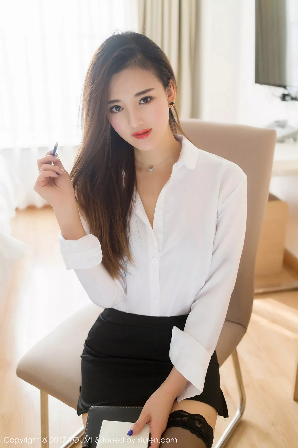 [YouMi尤蜜荟]第087期娜娜TINA写真-秀人资源网