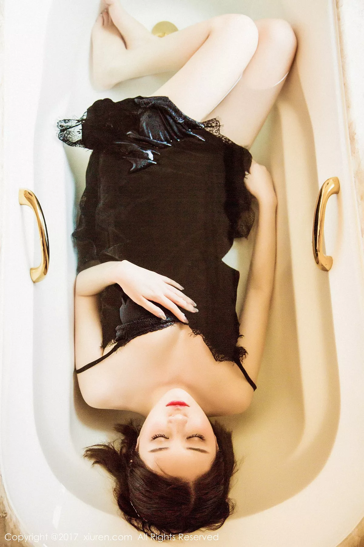 图片[37]-[XiuRen秀人网]第879期廿十写真-秀人资源网