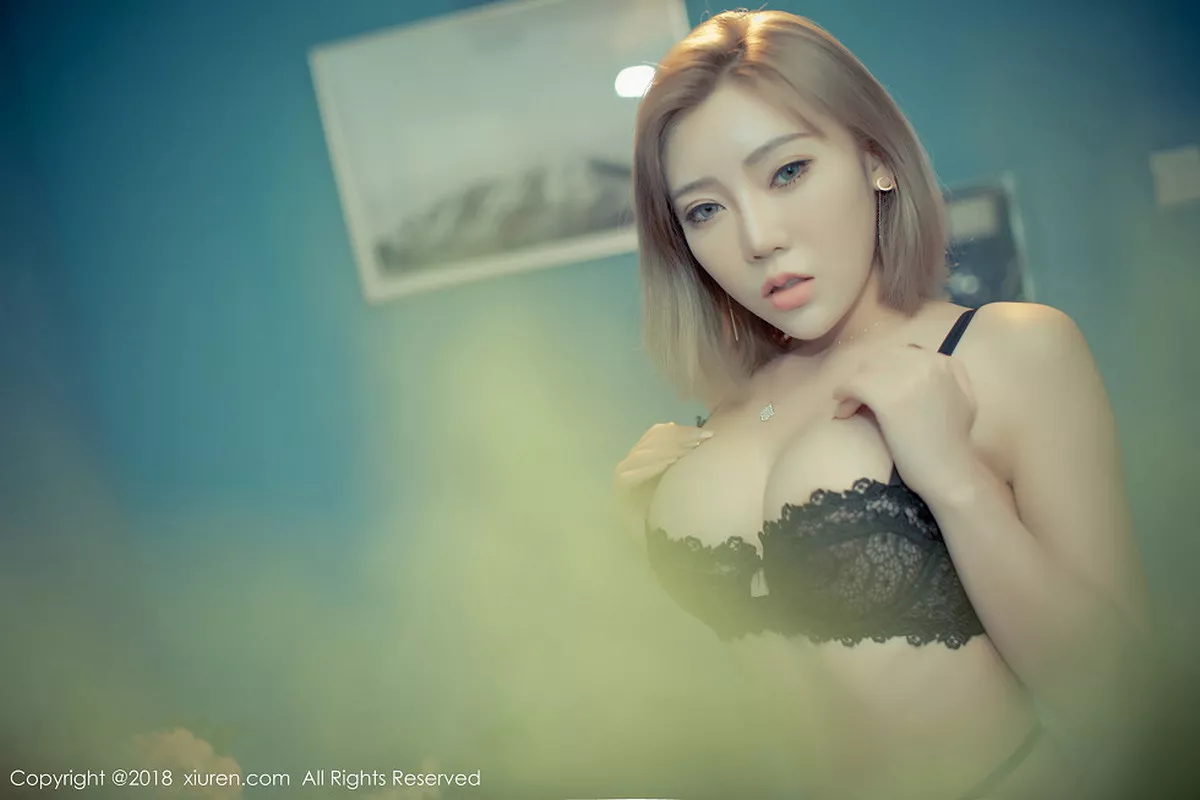 图片[3]-[XiuRen秀人网]第1077期萌汉药写真-秀人资源网