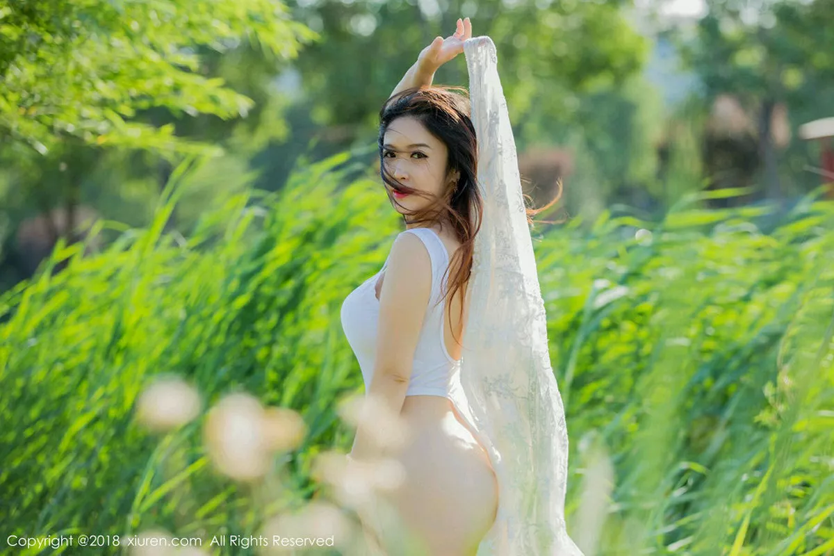 图片[2]-[XiuRen秀人网]第1105期西希白兔写真-秀人资源网