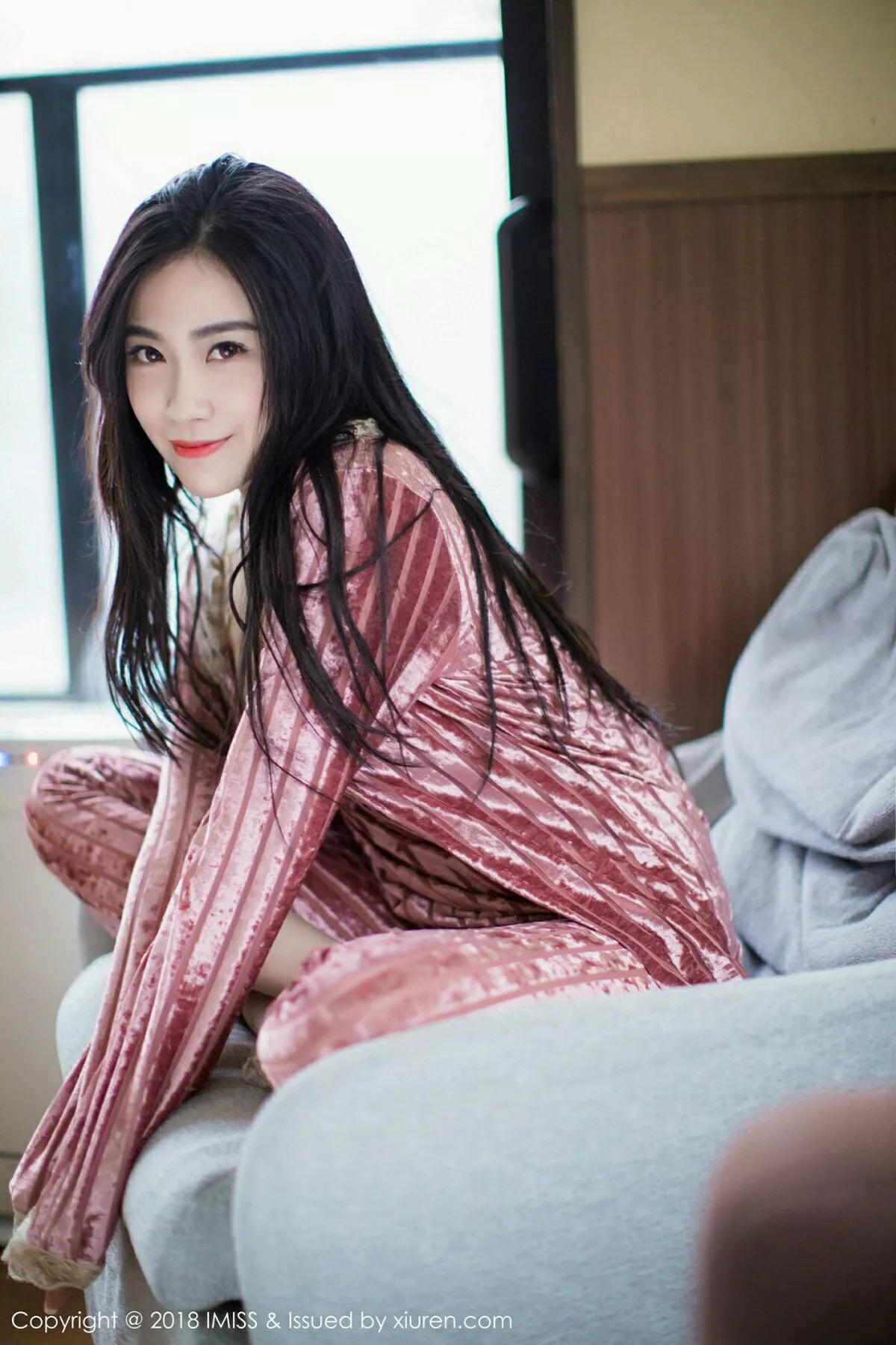 图片[2]-[Imiss爱蜜社]第272期许诺写真-秀人资源网