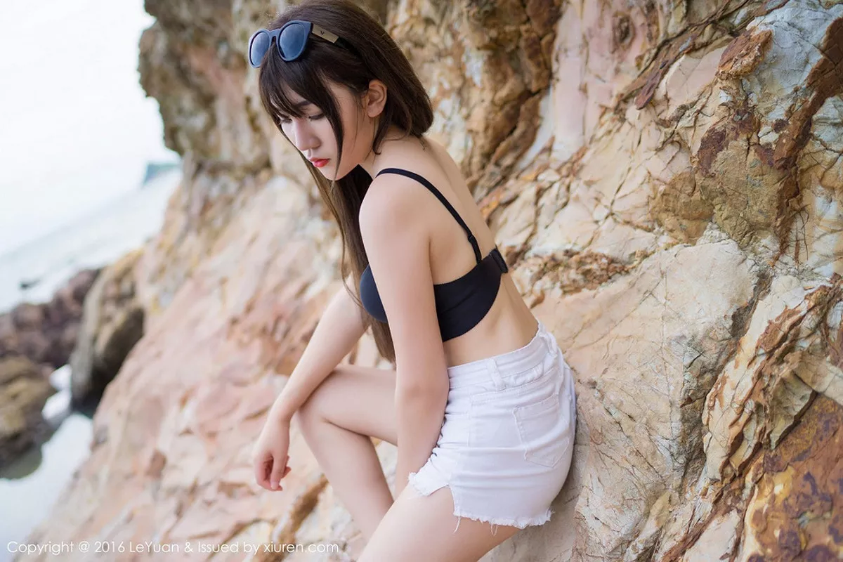 图片[4]-[LeYuan星乐园]第011期冷不丁写真-秀人资源网