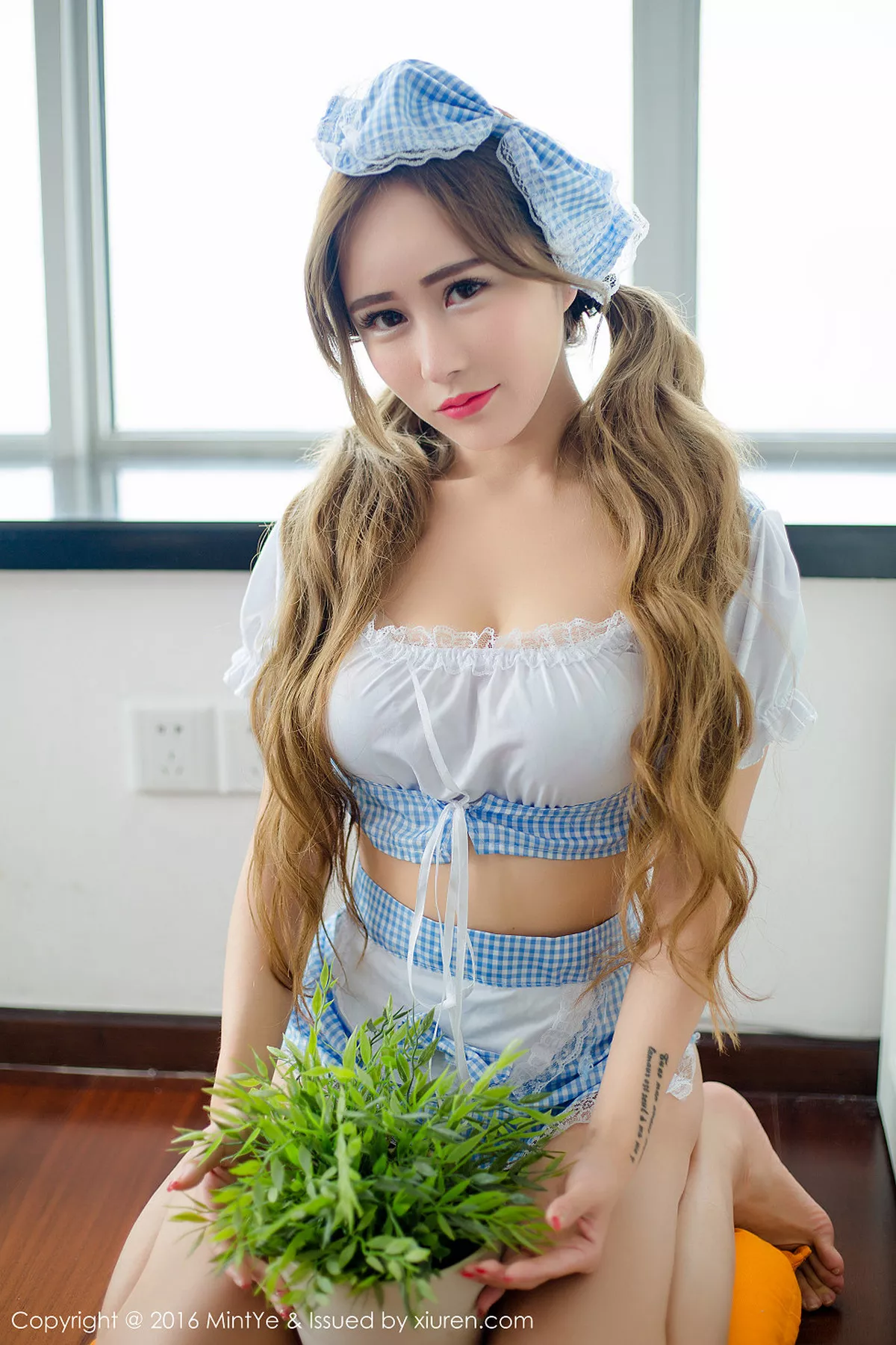 图片[9]-[MintYe薄荷叶]第001期何梦兮写真-秀人资源网