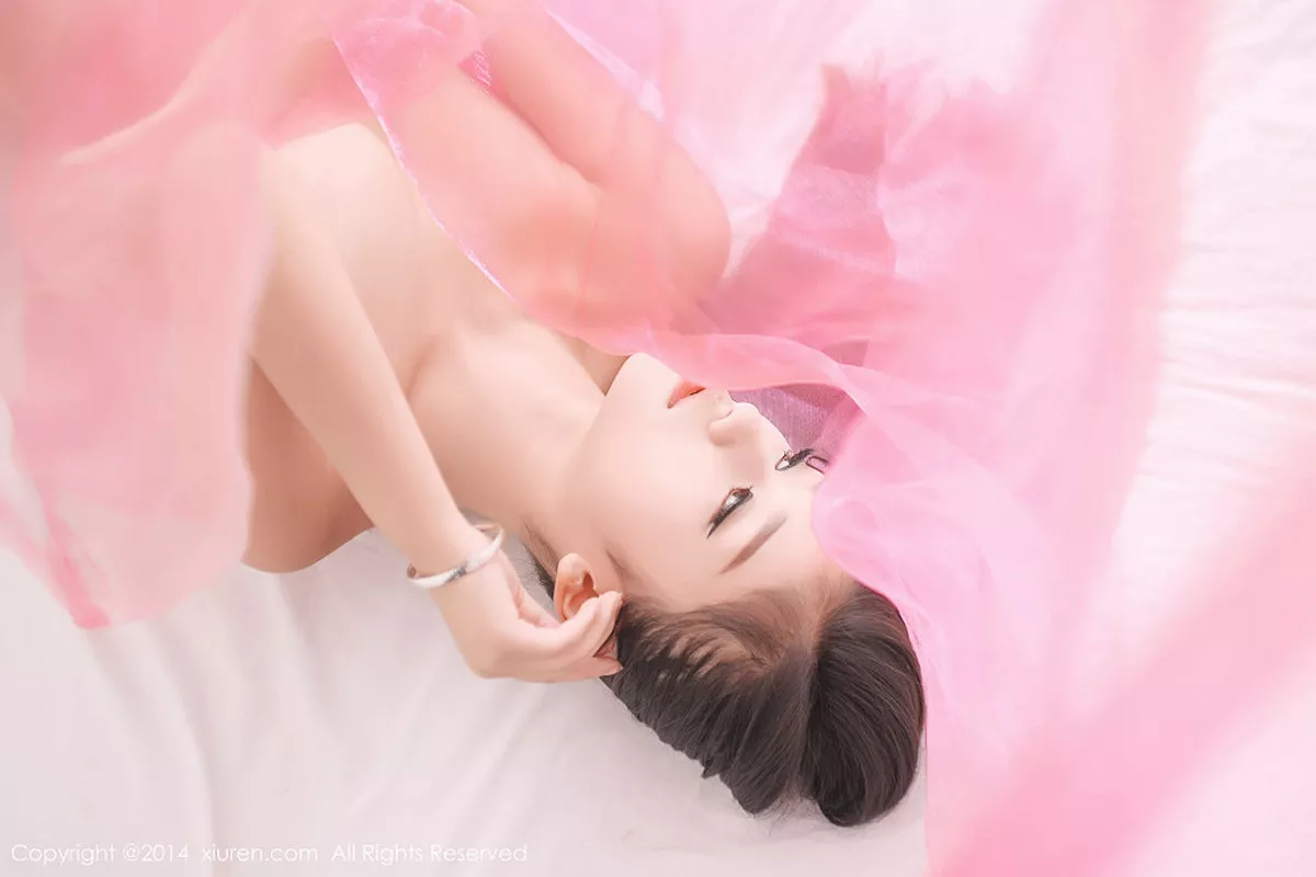 图片[4]-[XiuRen秀人网]第244期史雨姐姐写真-秀人资源网