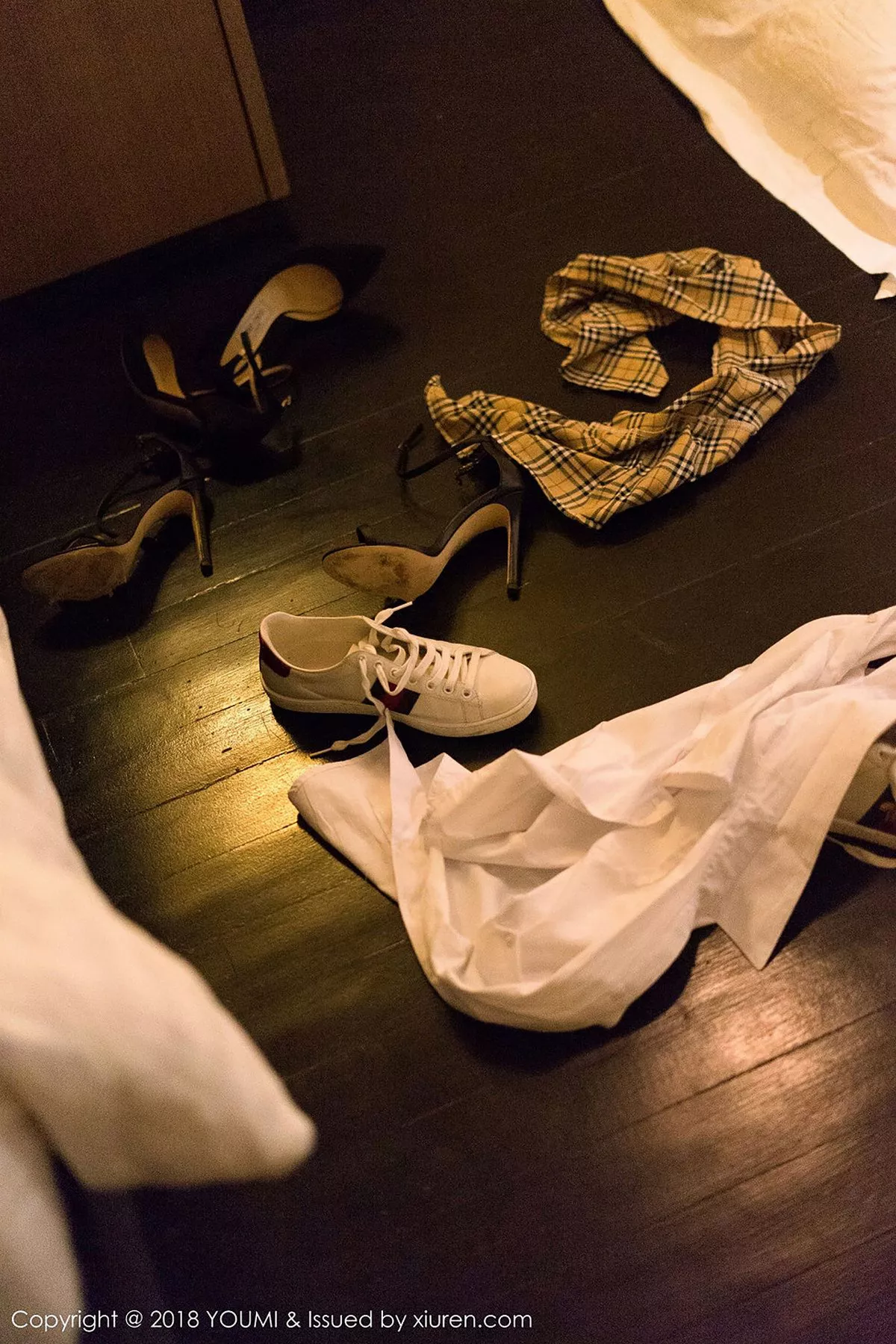 图片[8]-[YouMi尤蜜荟]第220期情节特辑写真-秀人资源网