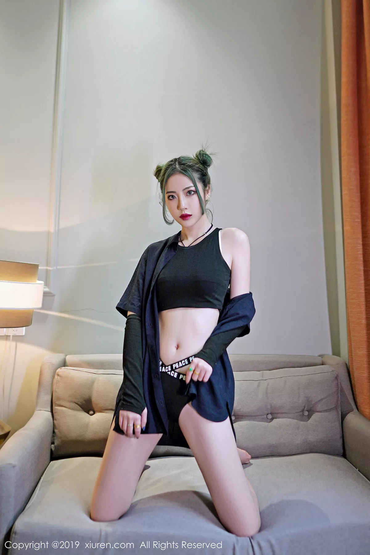 图片[2]-[XiuRen秀人网]第1644期贾诗晗写真-秀人资源网