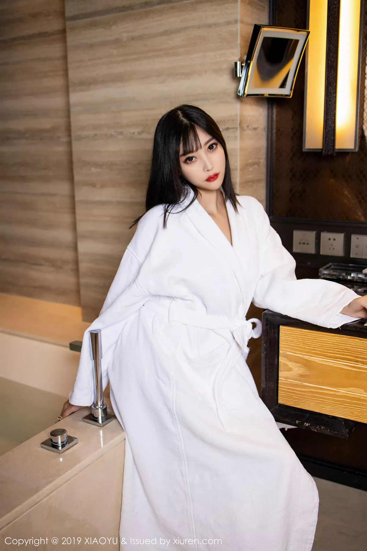 图片[2]-[XiaoYu画语界]第153期杨晨晨写真-秀人资源网