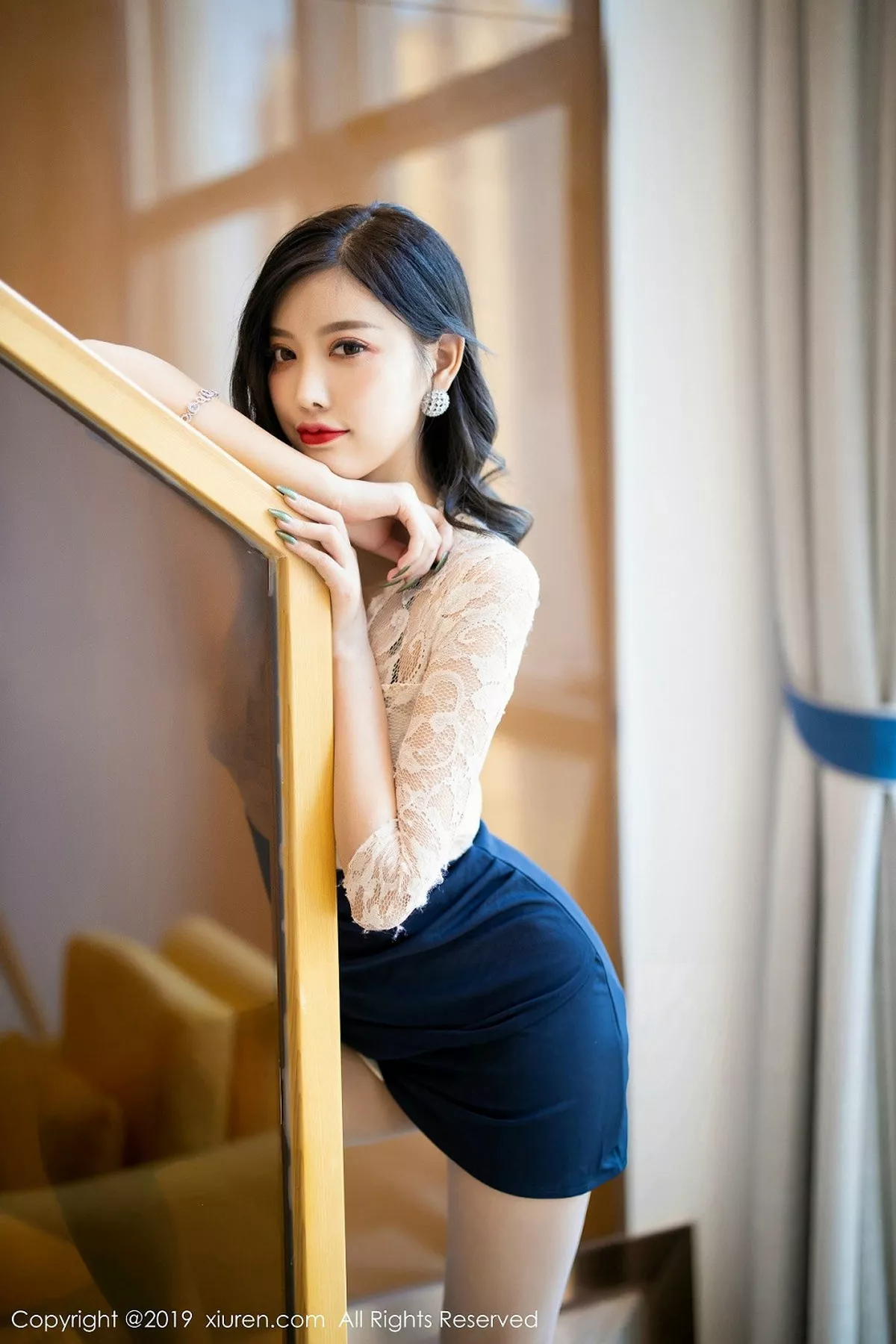 图片[5]-[XiuRen秀人网]第1717期杨晨晨写真-秀人资源网