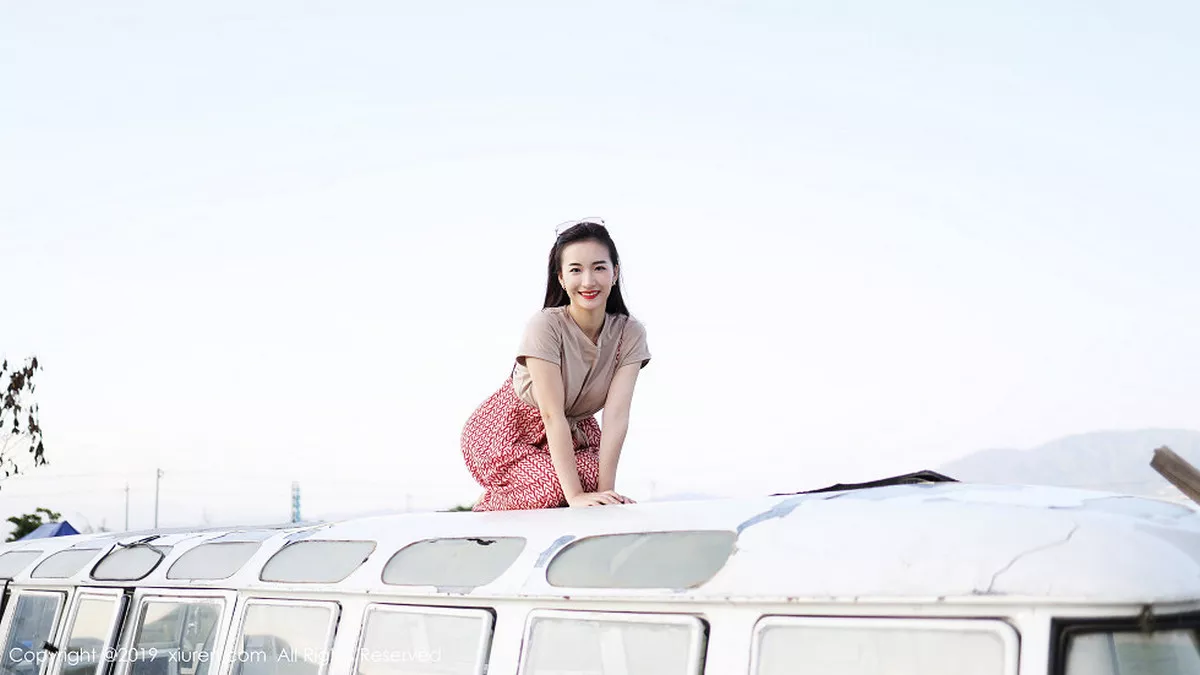 图片[11]-[XiuRen秀人网]第1718期艺儿拿铁写真-秀人资源网