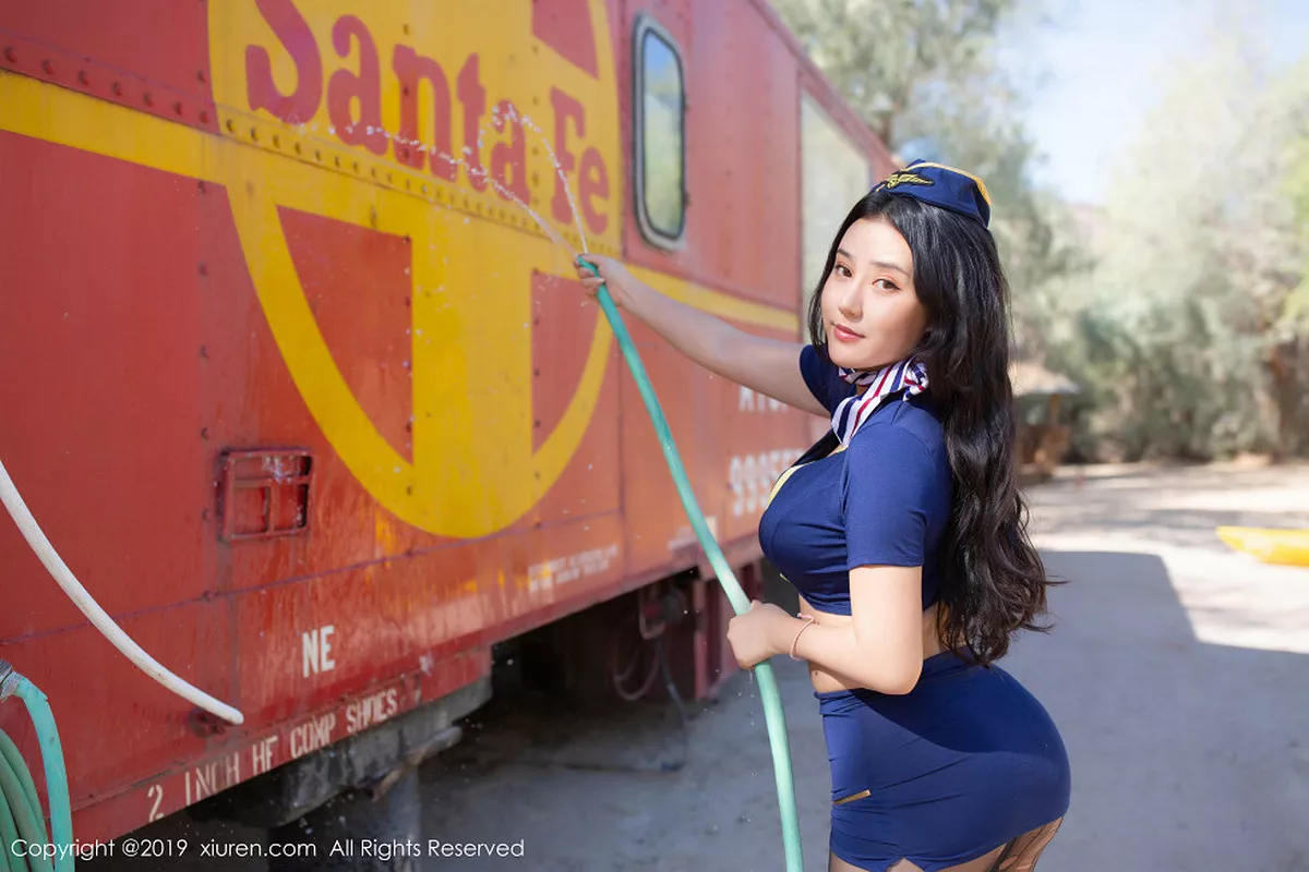 图片[4]-[XiuRen秀人网]第1755期玛鲁娜写真-秀人资源网