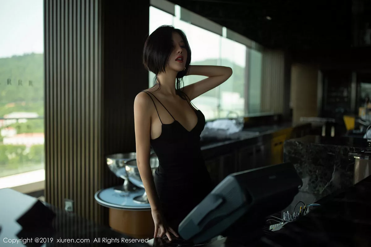 图片[6]-[XiuRen秀人网]第1739期就是阿朱啊写真-秀人资源网