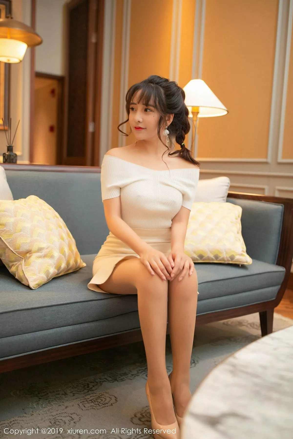 [XiuRen秀人网]第1753期陶喜乐写真-秀人资源网