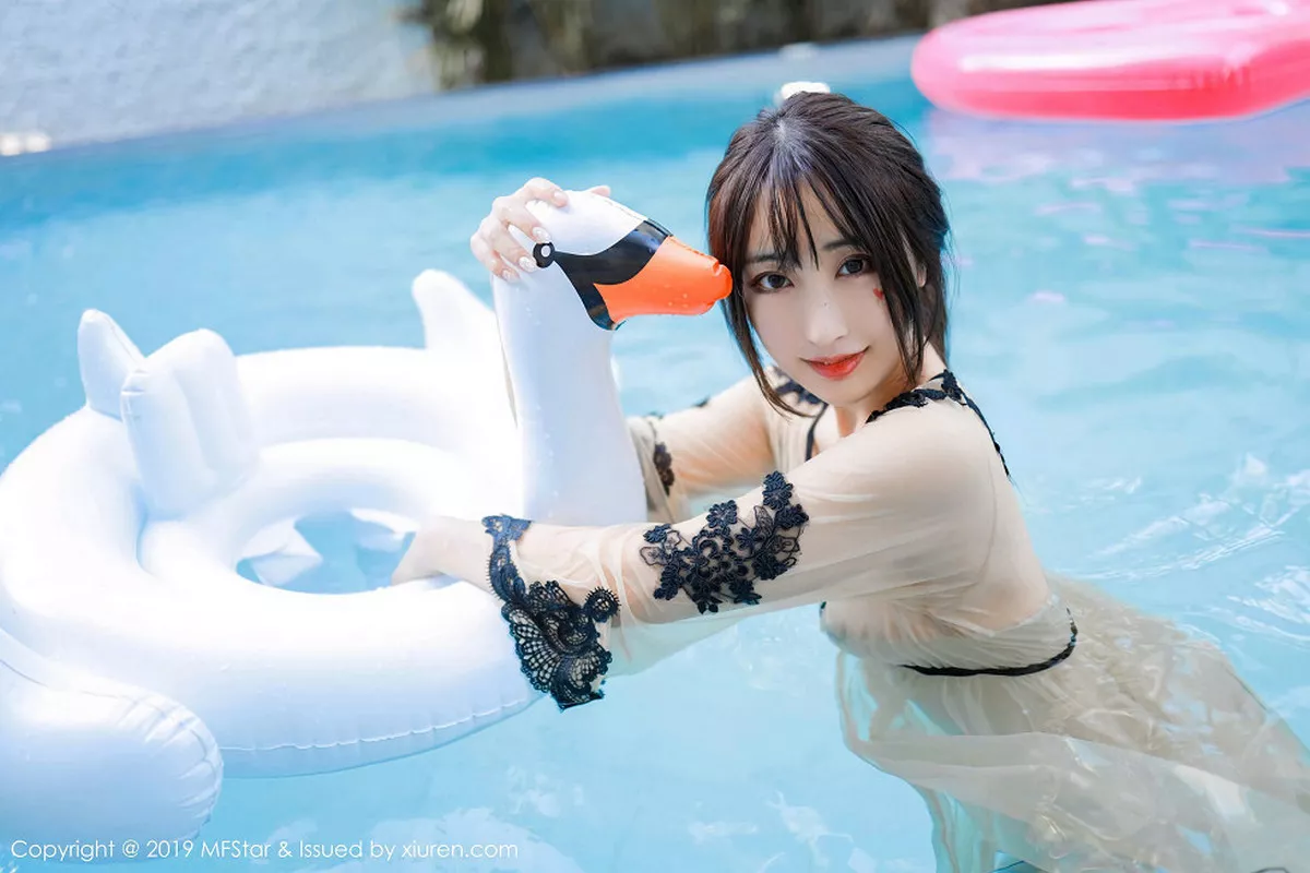 图片[10]-[MFStar模范学院]第230期林子欣写真-秀人资源网