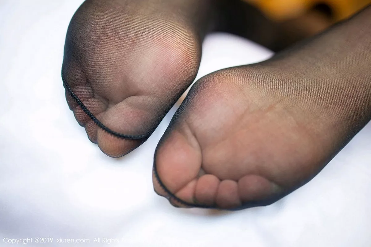 图片[4]-[XiuRen秀人网]第1810期杨晨晨写真-秀人资源网