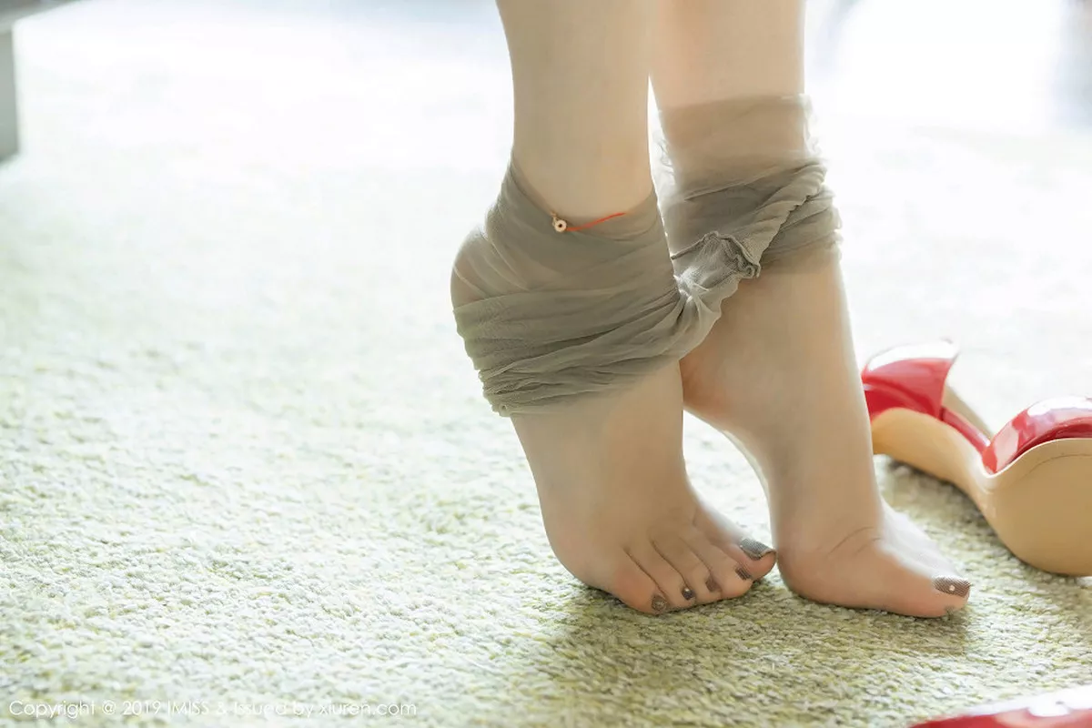 图片[11]-[Imiss爱蜜社]第413期芝芝写真-秀人资源网