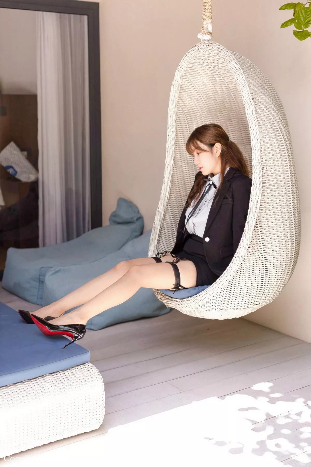 图片[2]-[YouMi尤蜜荟]第386期王雨纯写真-秀人资源网