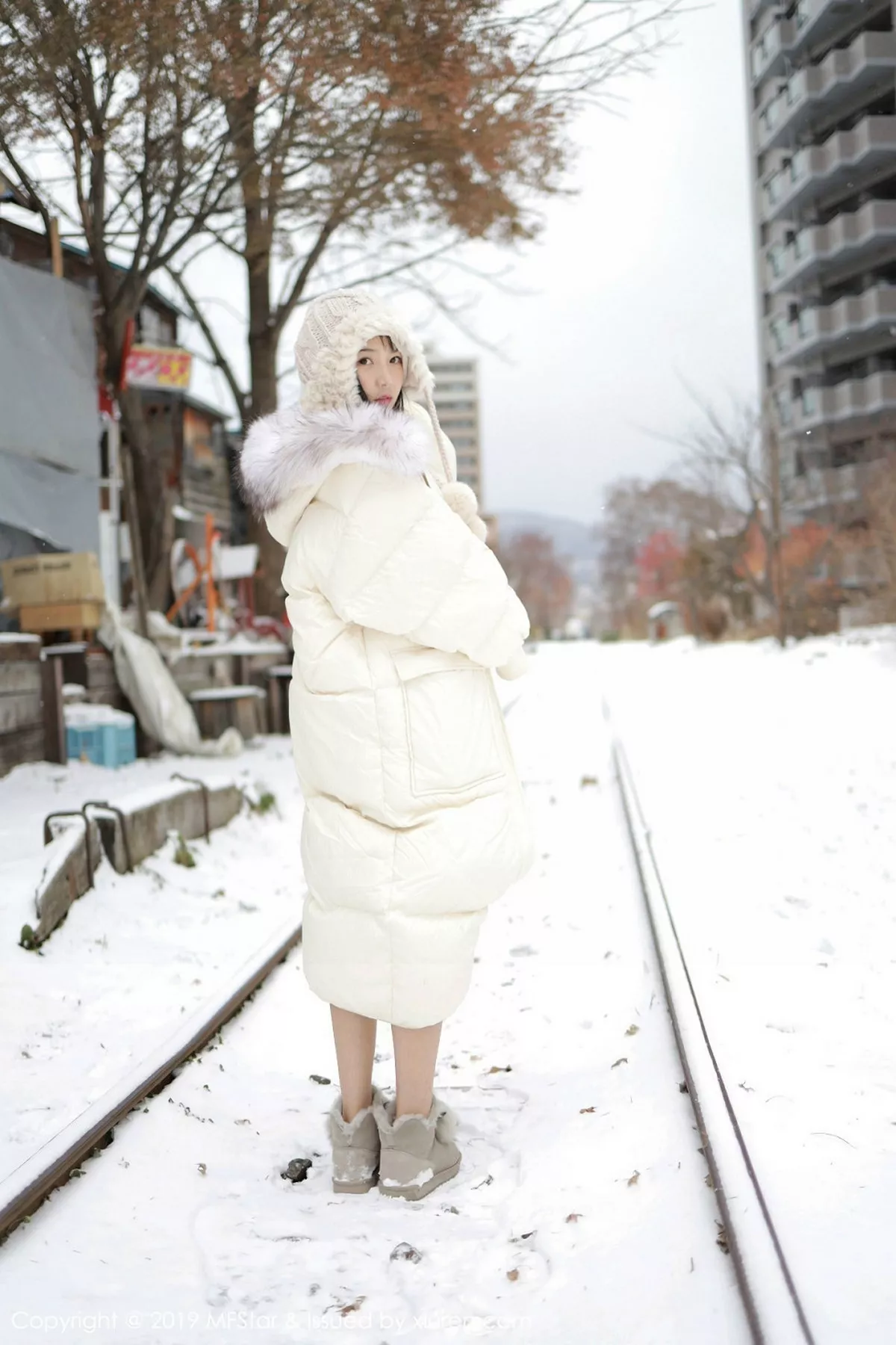 图片[13]-[MFStar模范学院]第246期徐微微写真-秀人资源网