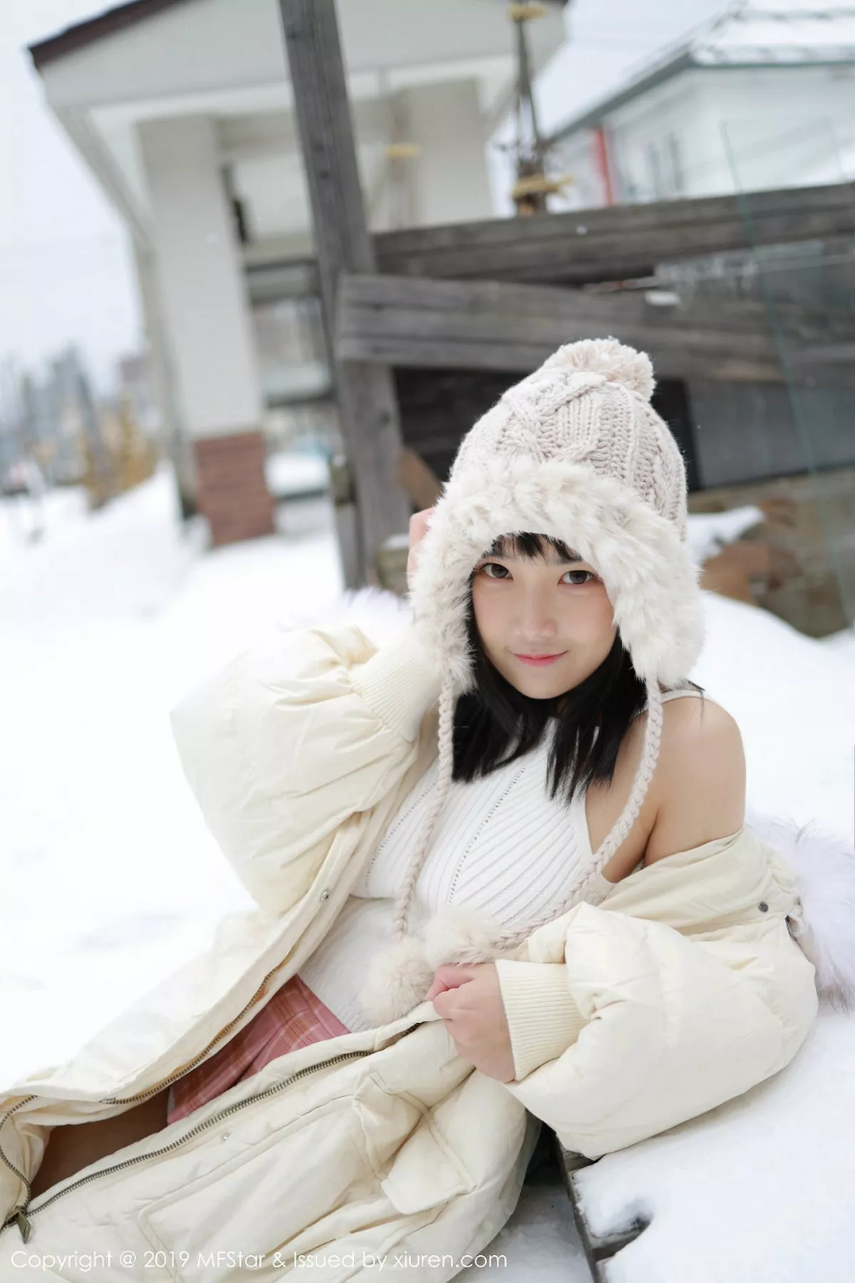 图片[25]-[MFStar模范学院]第246期徐微微写真-秀人资源网