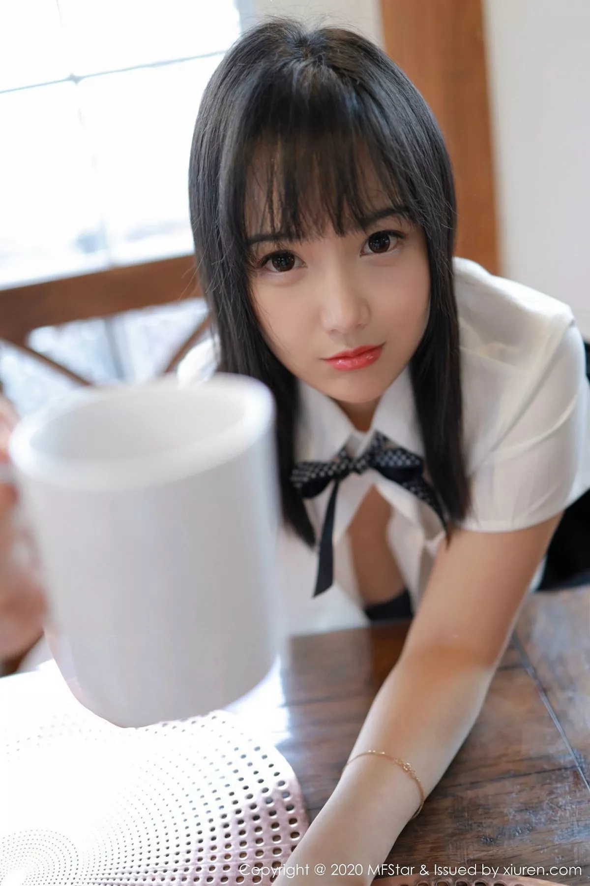 [MFStar模范学院]第255期徐微微写真-秀人资源网