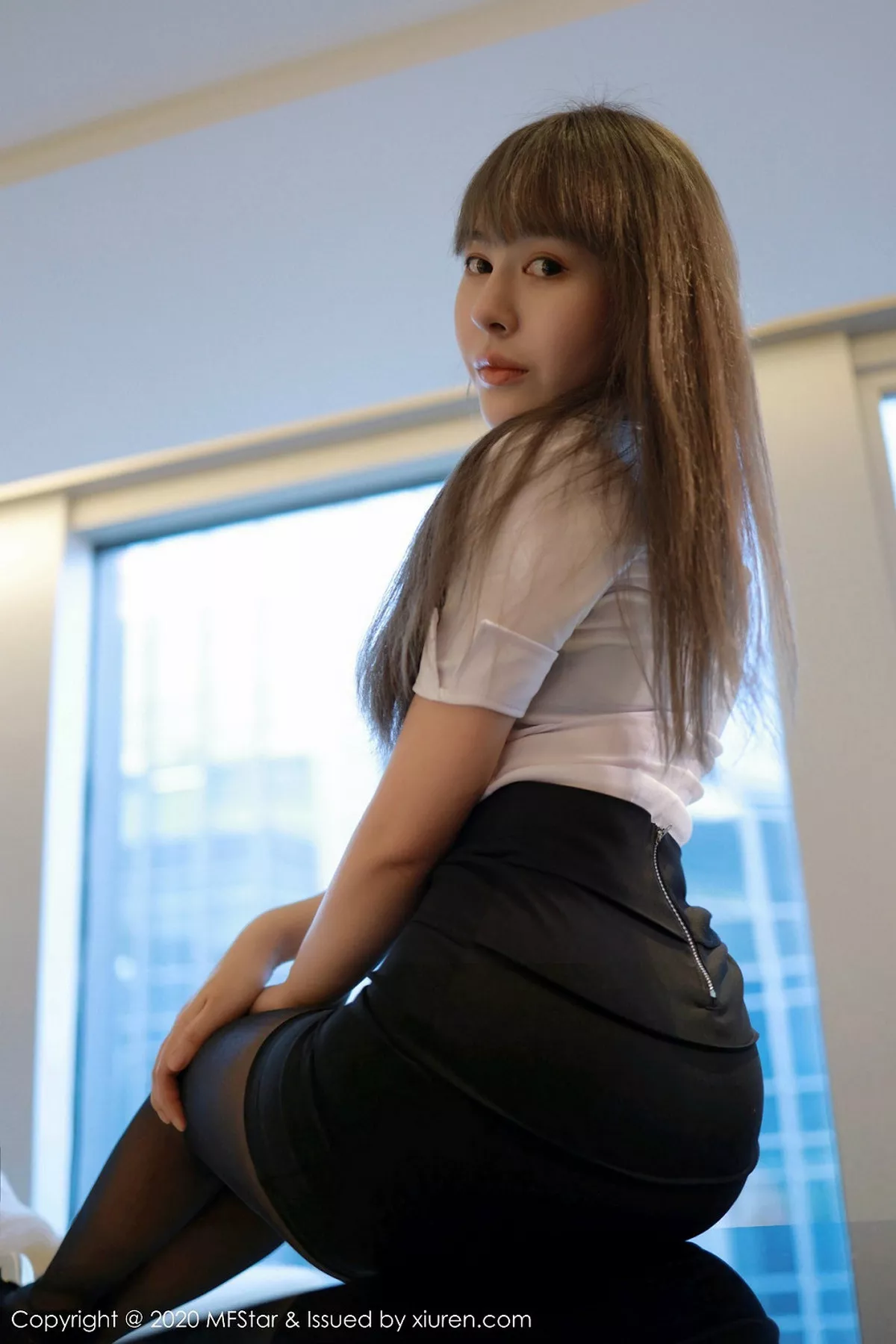 图片[8]-[MFStar模范学院]第257期Evelyn艾莉写真-秀人资源网