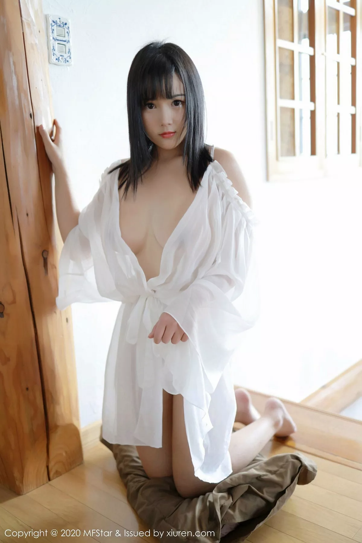 图片[8]-[MFStar模范学院]第260期徐微微写真-秀人资源网