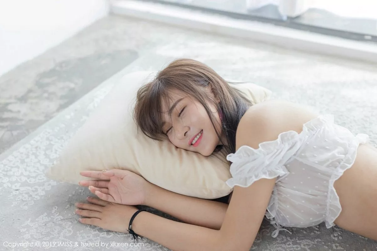 [Imiss爱蜜社]第339期尹菲写真-秀人资源网