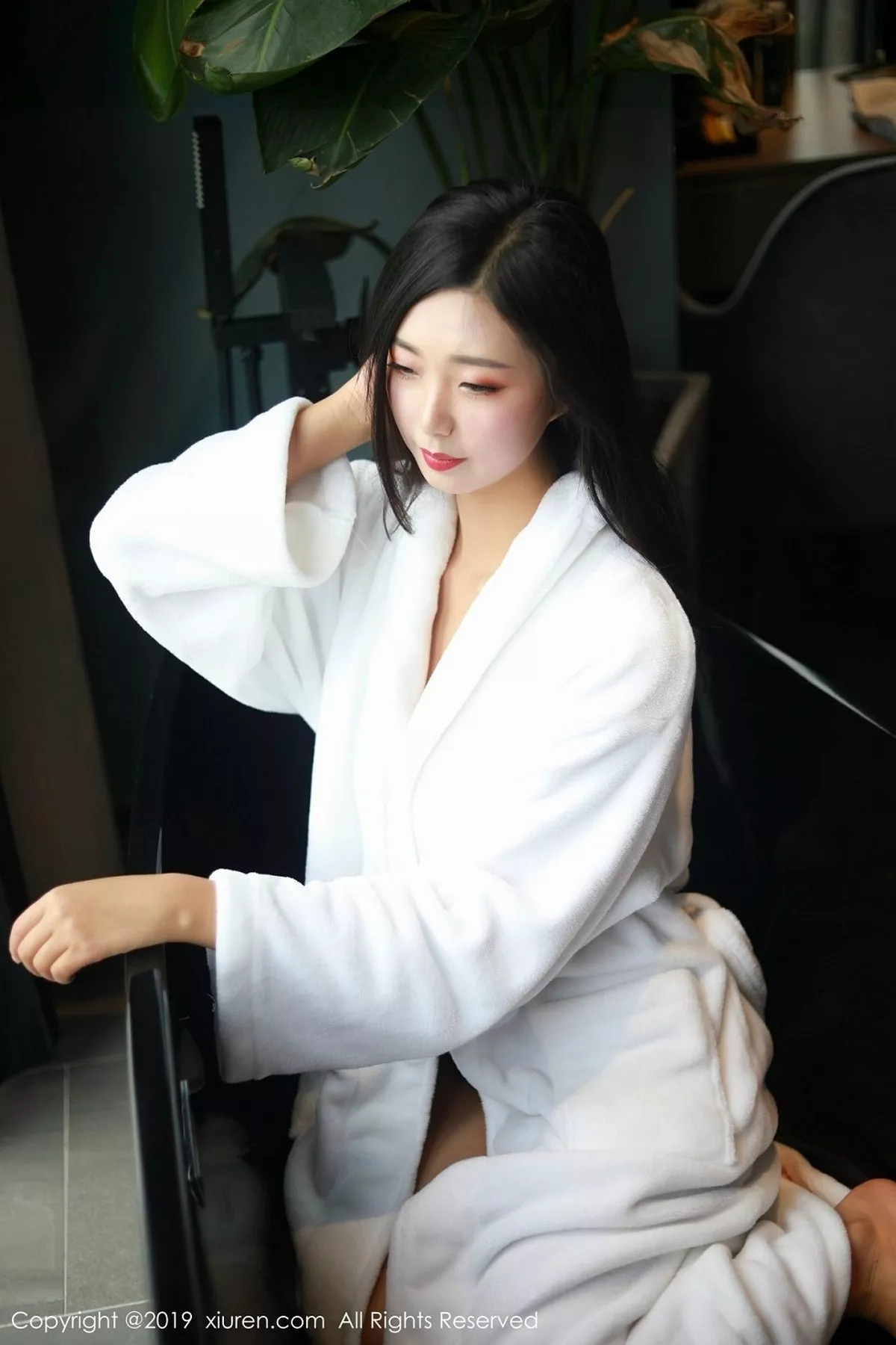 图片[5]-[XiuRen秀人网]第1382期宋-KiKi写真-秀人资源网