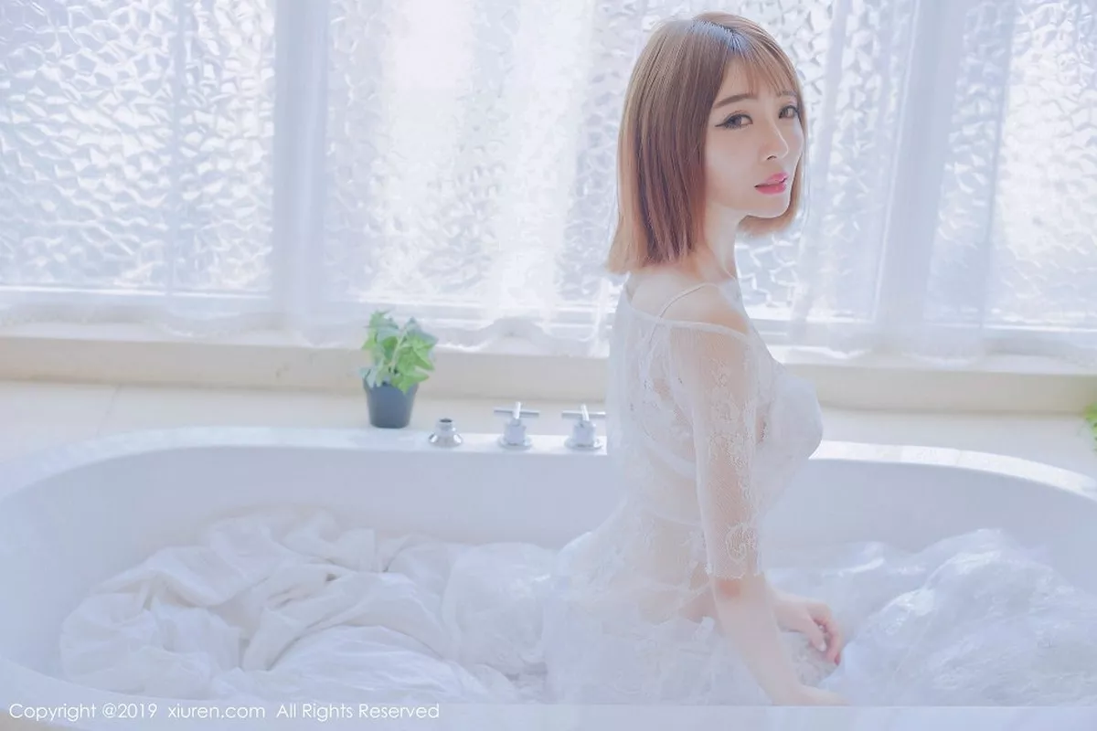 [XiuRen秀人网]第1406期凌萍儿写真-秀人资源网