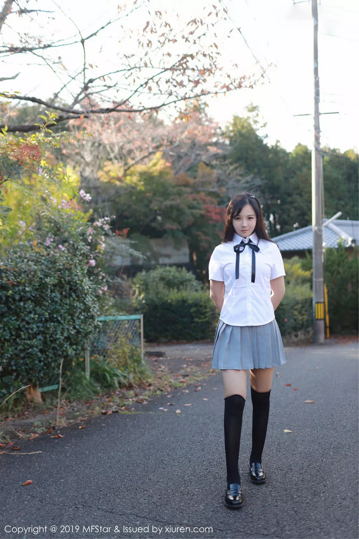 图片[11]-[MFStar模范学院]第193期徐微微写真-秀人资源网