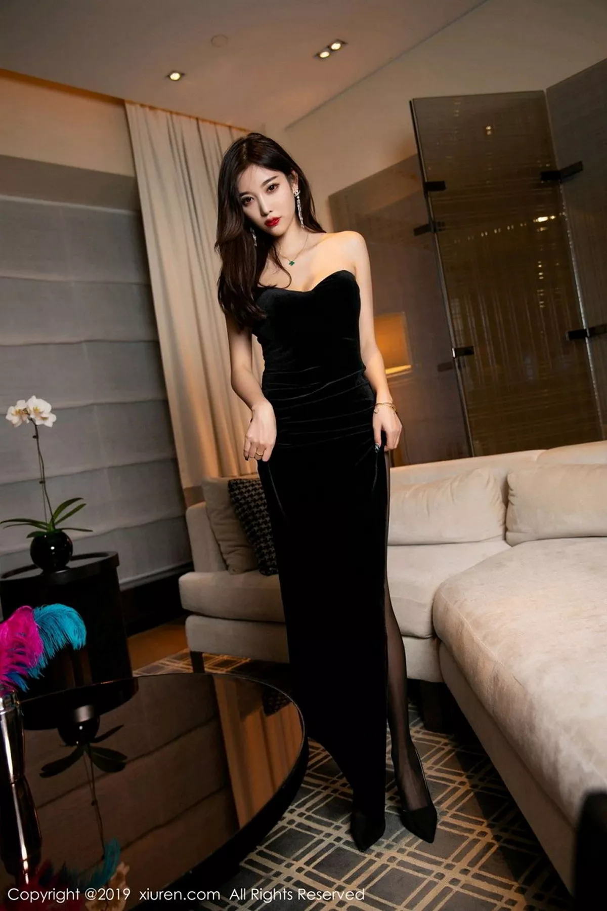 图片[4]-[XiuRen秀人网]第1483期杨晨晨写真-秀人资源网