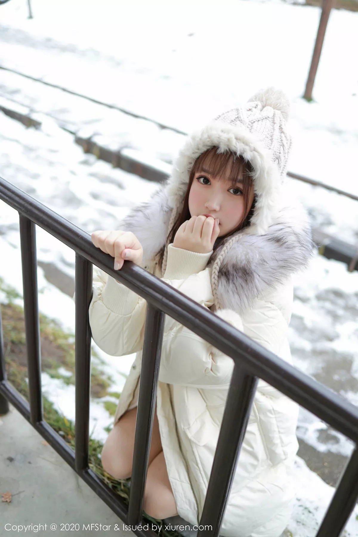 图片[32]-[MFStar模范学院]第262期恩率写真-秀人资源网