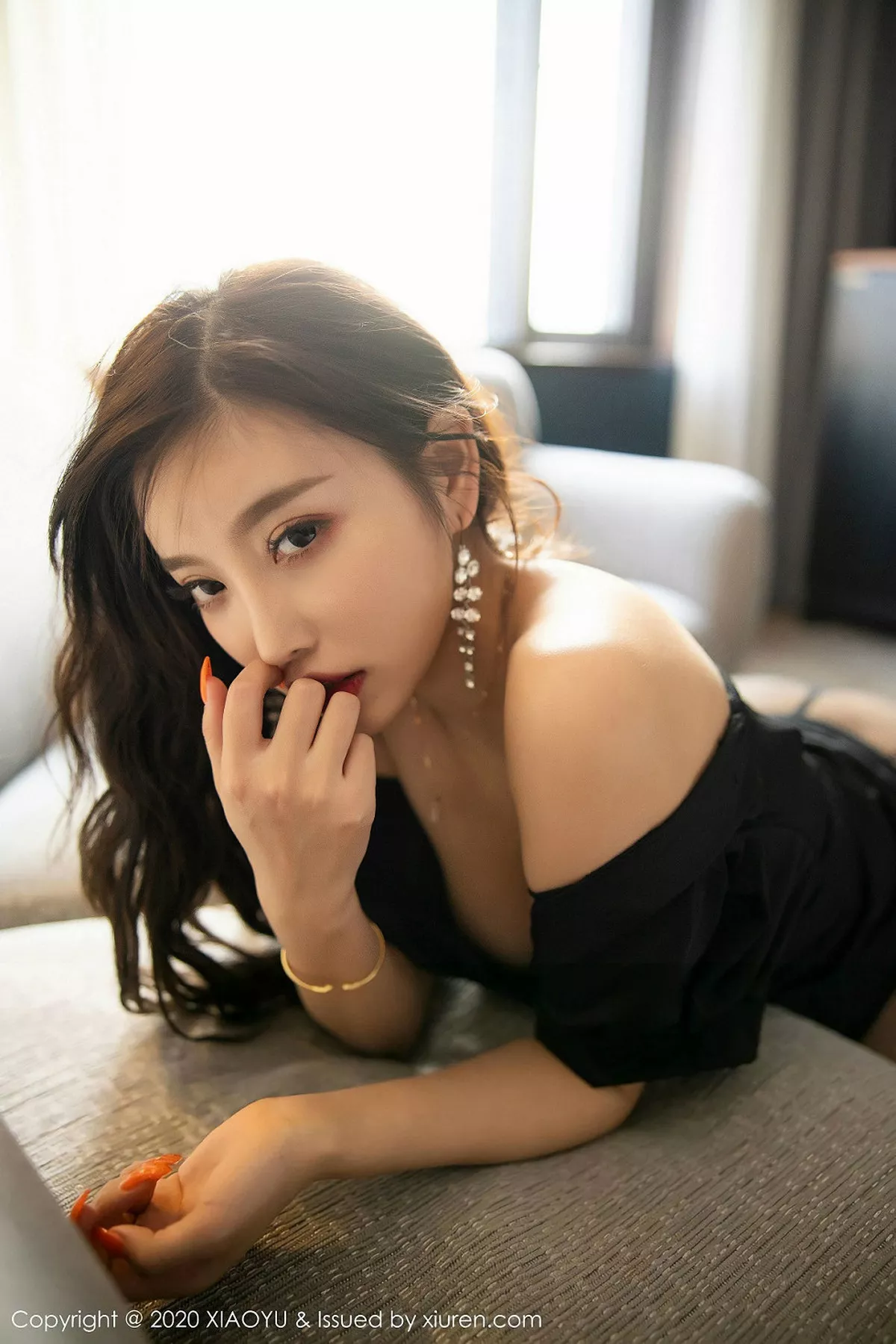 图片[2]-[XiaoYu画语界]第252期杨晨晨写真-秀人资源网