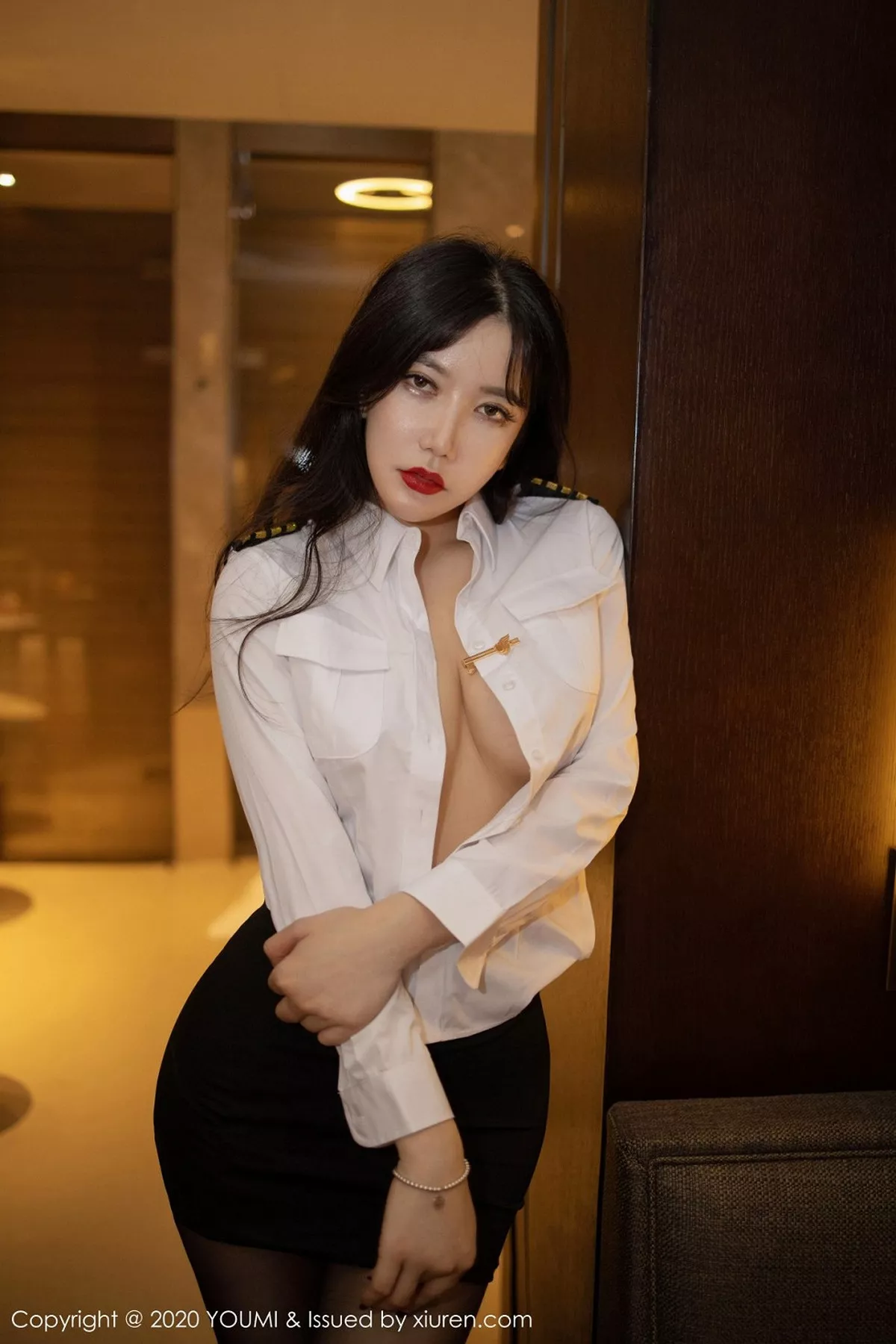 图片[2]-[YouMi尤蜜荟]第428期心妍小公主写真-秀人资源网