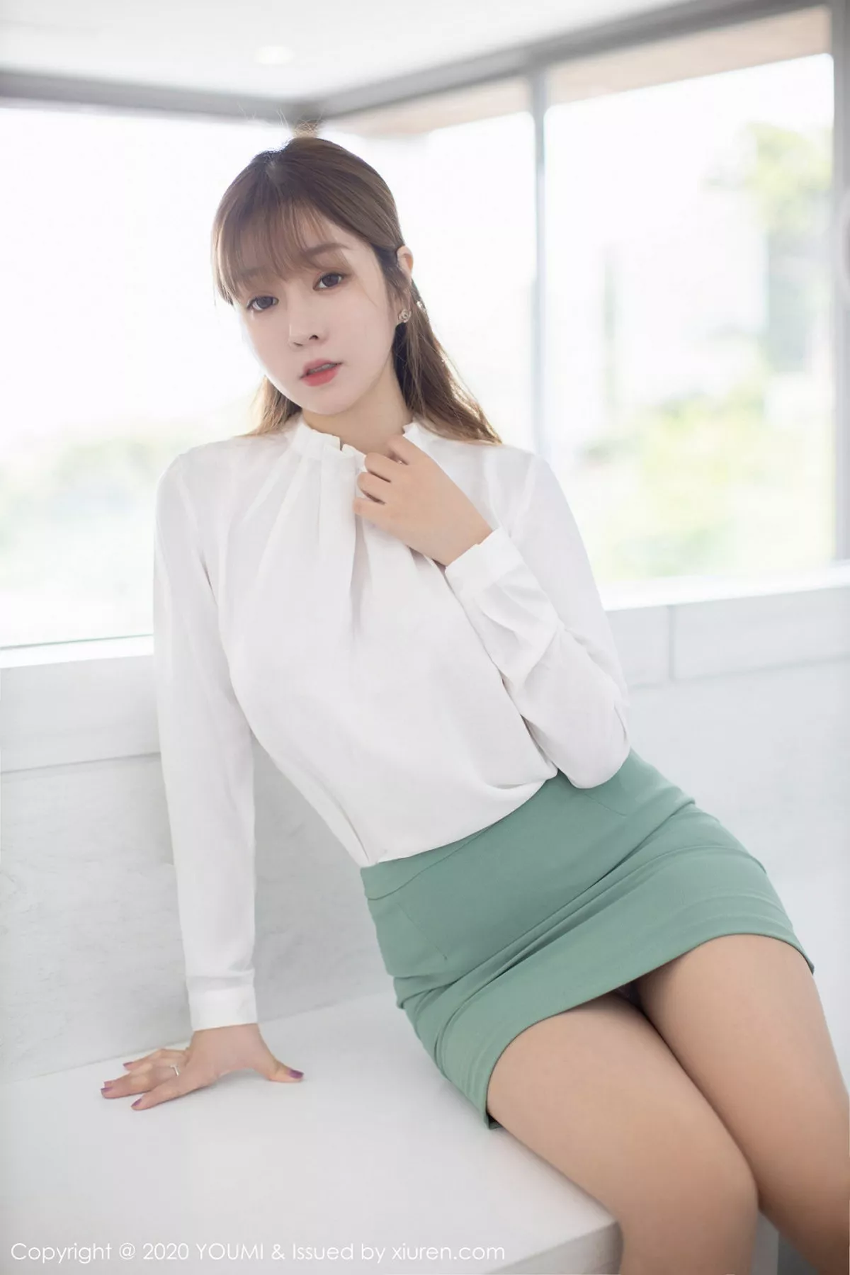 图片[2]-[YouMi尤蜜荟]第412期王雨纯写真-秀人资源网