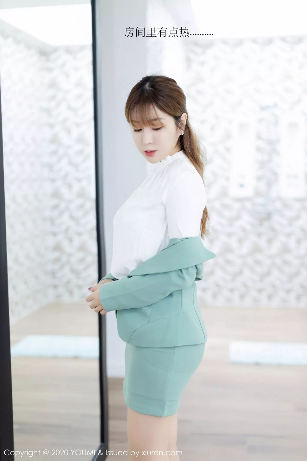 图片[4]-[YouMi尤蜜荟]第412期王雨纯写真-秀人资源网