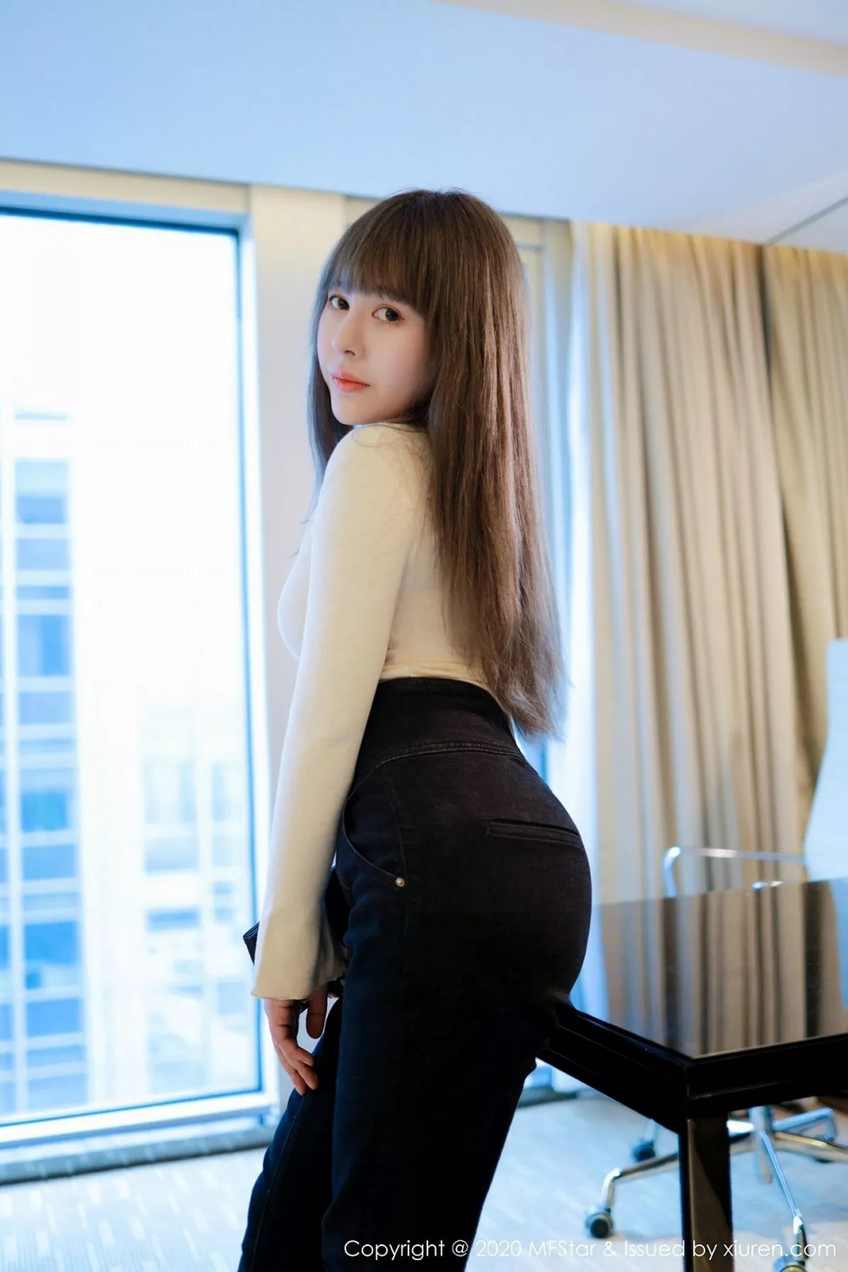 图片[8]-[MFStar模范学院]第284期艾莉写真-秀人资源网