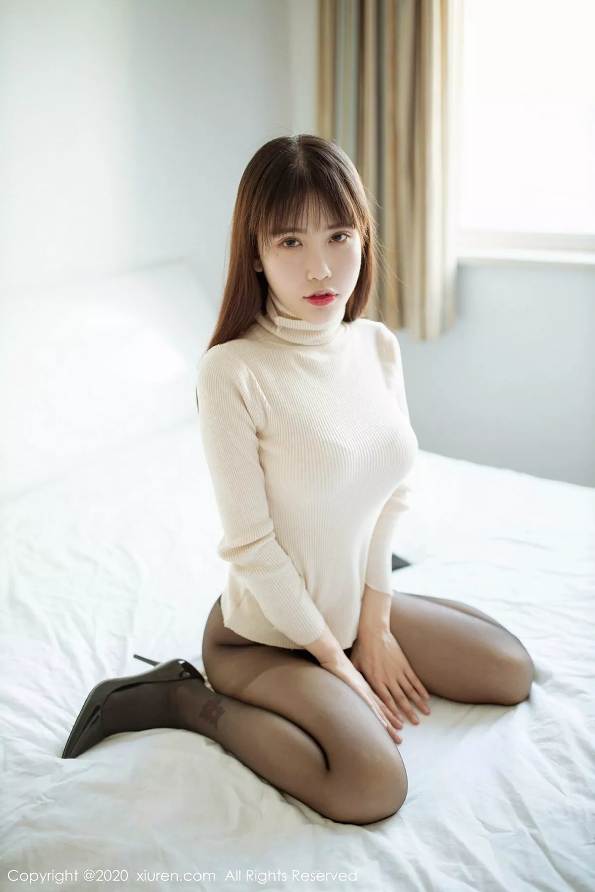 图片[3]-[XiuRen秀人网]第2044期悠悠酱写真-秀人资源网