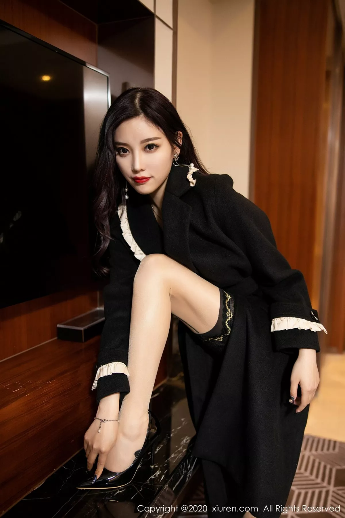 图片[6]-[XiuRen秀人网]第2051期杨晨晨写真-秀人资源网