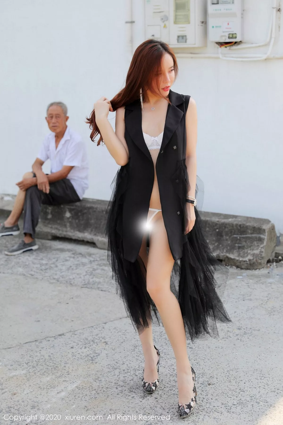 图片[9]-[XiuRen秀人网]第2048期艾小青写真-秀人资源网