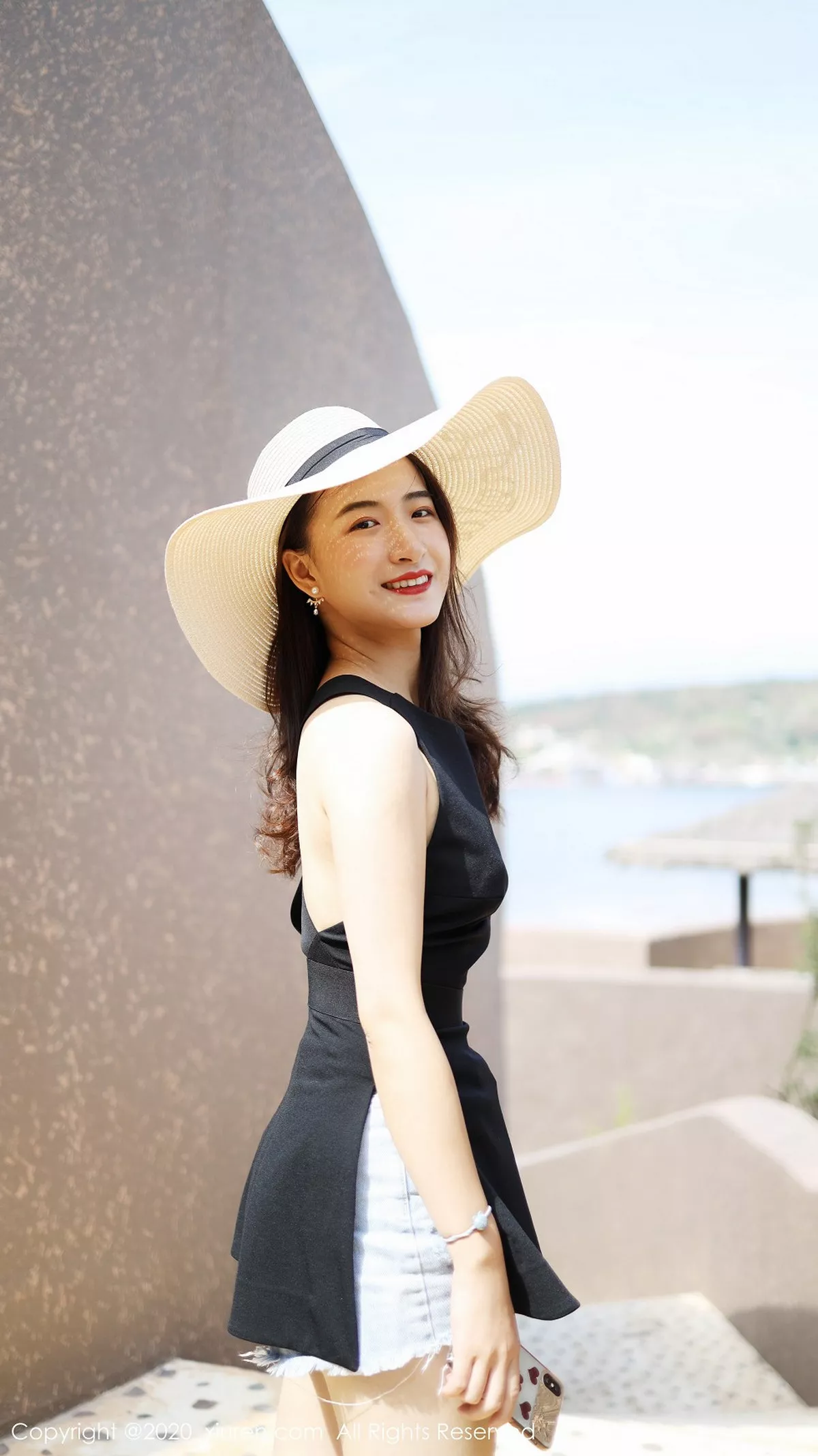 图片[21]-[XiuRen秀人网]第1956期艺儿拿铁写真-秀人资源网