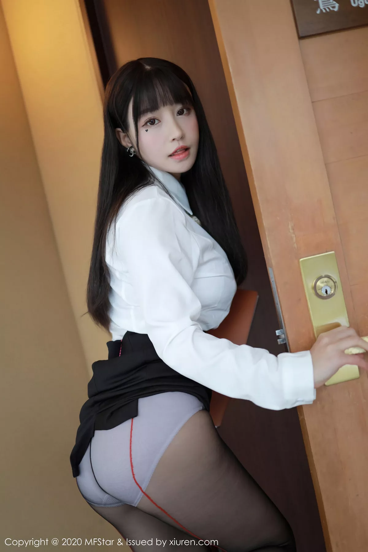 图片[14]-[MFStar模范学院]第267期朱可儿写真-秀人资源网