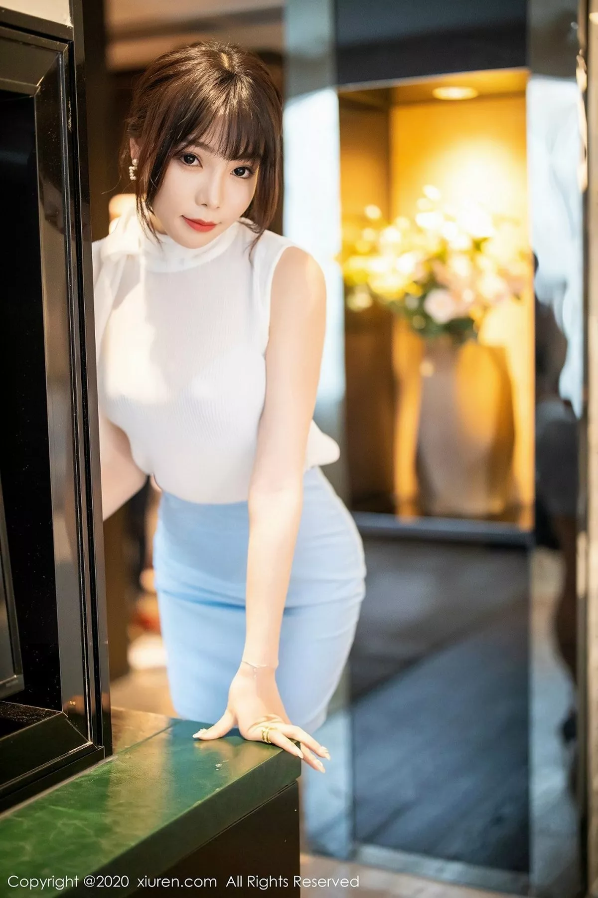 [XiuRen秀人网]第2107期芝芝Booty写真-秀人资源网