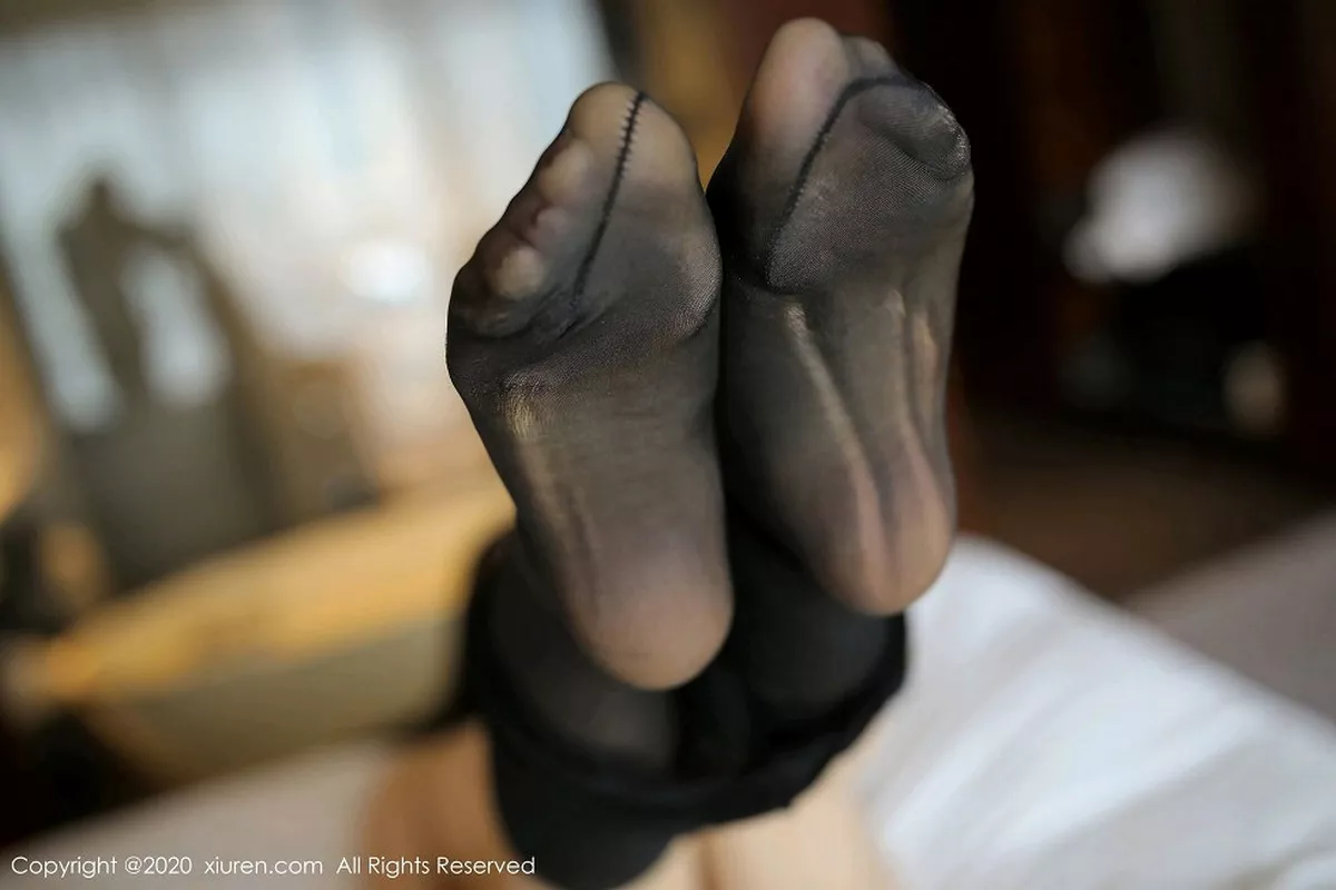 图片[3]-[XiuRen秀人网]第2111期E宝儿写真-秀人资源网