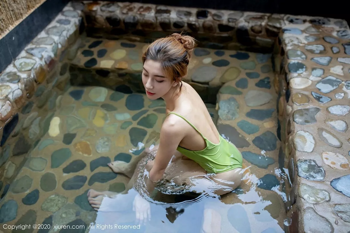 图片[4]-[XiuRen秀人网]第2207期林文文写真-秀人资源网