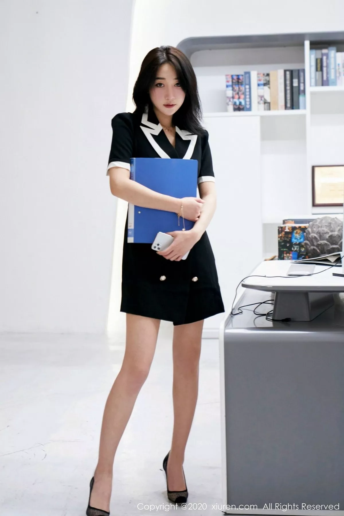 图片[20]-[XiuRen秀人网]第2216期九月生写真-秀人资源网