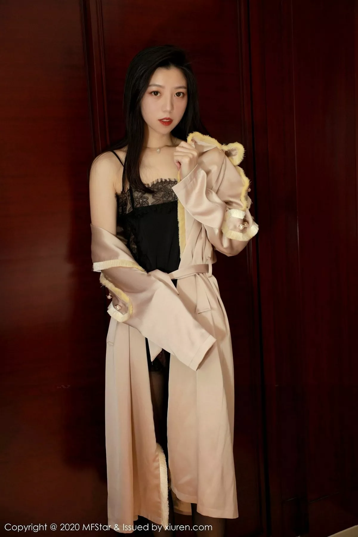 图片[24]-[MFStar模范学院]第325期言沫写真-秀人资源网