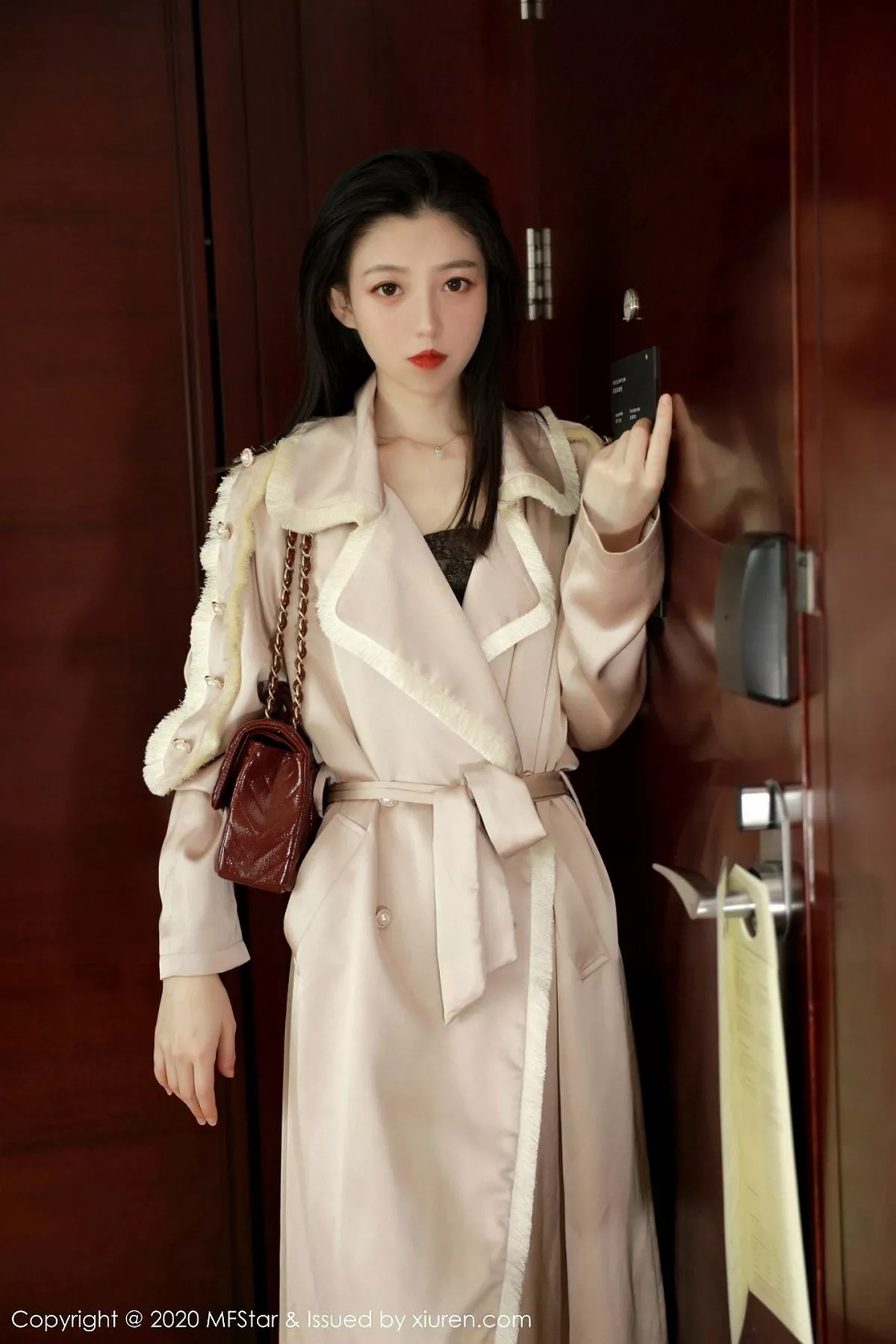 图片[11]-[MFStar模范学院]第325期言沫写真-秀人资源网